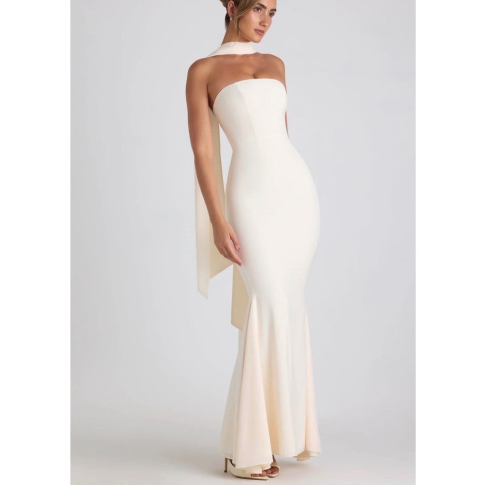Oh Polly Imogene Ivory Strapless Scarf Detail‎ Maxi Gown NWT Size US 4